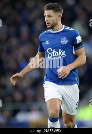 Goodison Park, Liverpool, Großbritannien. 26. Dezember 2022. Premier League Football, Everton gegen Wolverhampton Wanderers; James Tarkowski von Everton Credit: Action Plus Sports/Alamy Live News Stockfoto