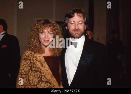 Steven Spielberg und Amy Irving bei den 44. Annual Golden Globe Awards 31. Januar 1987 Kredit: Ralph Dominguez/MediaPunch Stockfoto