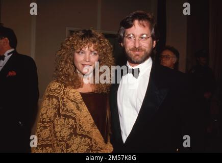 Steven Spielberg und Amy Irving bei den 44. Annual Golden Globe Awards 31. Januar 1987 Kredit: Ralph Dominguez/MediaPunch Stockfoto