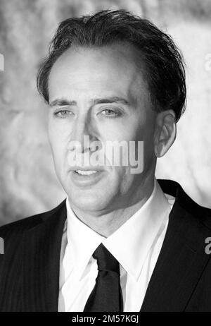 Nicolas Cage besucht am 13. Dezember 2007 im Ziegfeld Theatre in New York City die Weltpremiere von Walt Disney Pictures „National Treasure: Book of Secrets“. Foto: Henry McGee/MediaPunch Stockfoto