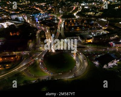 Luftaufnahme des Burdock Way, der A58 Straße in Halifax West Yorkshire Stockfoto