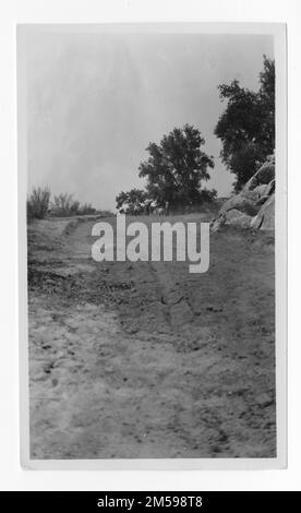 Originalunterschrift: „Campo“. 1936 - 1942. Pazifikregion (Riverside, Kalifornien). Fotodruck. Innenministerium. Büro für Indianerangelegenheiten. Missionsbehörde. 11/15/1920-6/17/1946. Fotos Stockfoto