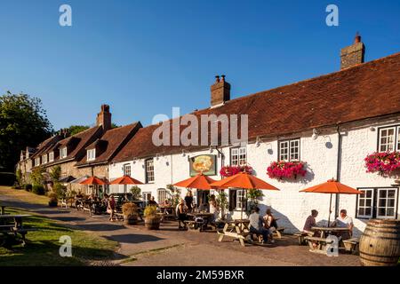 England, East Sussex, Eastbourne, East Dean Village, The Tiger Inn Pub *** Lokale Beschriftung *** UK,United Kingdom,Großbritannien,England,English, Stockfoto