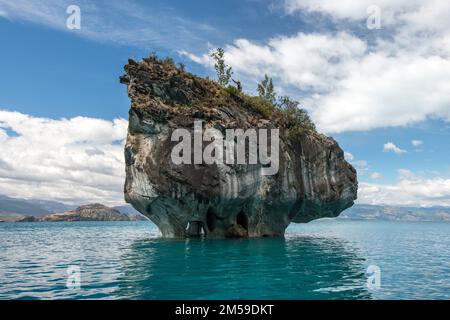 Entlang der Carretera Austral bei den Marmorhöhlen am Lago General Carrera in Chile, Patagonien. Stockfoto