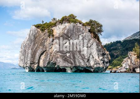 Entlang der Carretera Austral bei den Marmorhöhlen am Lago General Carrera in Chile, Patagonien. Stockfoto