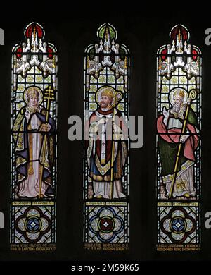 Buntglasfenster von Edwin Horwood (1834–92) mit den Heiligen Gregory, Augustine und David, St. Senara's Church, Zennor, Cornwall Stockfoto
