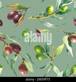 Wasserfarbenes nahtloses Muster aus grünen und schwarzen Olivenzweigen auf blaugrünem Hintergrund. Für Design, Druck und Stoff. Stockfoto