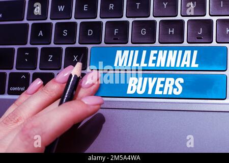 Schild mit den Millennial Buyers. Internetkonzept Art der Verbraucher, die an Trendprodukten interessiert sind Stockfoto