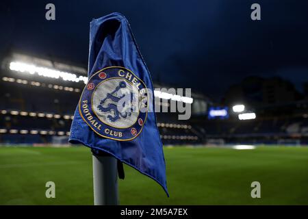 27. Dezember 2022; Stamford Bridge, Chelsea, London, England: Premier League Football, Chelsea gegen Bournemouth; Eckflagge Stockfoto