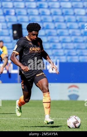 BARCELONA - Okt 2: Thierry Correia in Aktion beim Spiel La Liga zwischen RCD Espanyol und Valencia CF im RCDE-Stadion am 2. Oktober 2022 in Barce Stockfoto