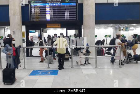 Rio de Janeiro, Brasilien, 10. Mai 2022. Transfer zum Flughafen Santos Dumont in der Innenstadt von Rio de Janeiro. Stockfoto