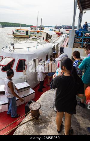 Pulau Ketam, Malaysia - 26. Dezember 2022: Pulau Ketam wörtlich übersetzt, bedeutet Krabbeninsel. Es ist eine kleine Insel vor der Küste von Klang. T Stockfoto