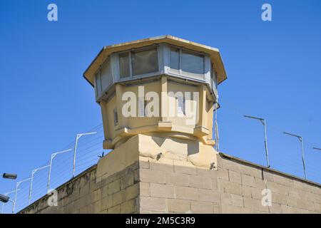 Wachturm, Stasi-Gedenkstätte, Genslerstraße, Hohenschoenhausen, Lichtenberg, Berlin, Deutschland Stockfoto