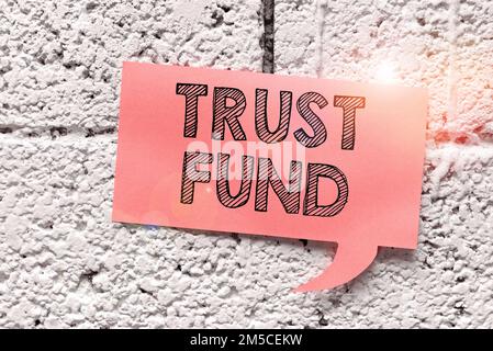 Treuhandfonds für konzeptionelle Darstellung. Geschäftsübersichtsgelder, die von den Treuhändern für die Begünstigten gehalten werden Stockfoto