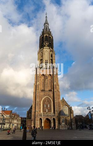 Nieuwe Kerk, Neue Kirche auf dem Marktplatz im Zentrum der Altstadt von Delft, Holland, Niederlande Stockfoto