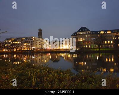 Mülheim-Ruhr bei Nacht Stockfoto