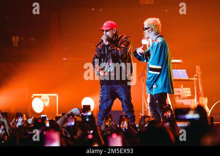 Mailand, Italien. 13. Dezember 2022. Salmo und Noyz Narcos treten am 12. Dezember 2022 live im Mediolanum Forum Assago in Mailand auf (Foto von Alessandro Bremec/NurPhoto). Kredit: NurPhoto SRL/Alamy Live News Stockfoto