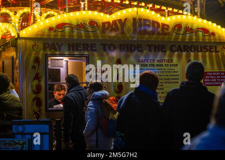 London Embankment und um den Trafalgar Square zu Weihnachten Stockfoto