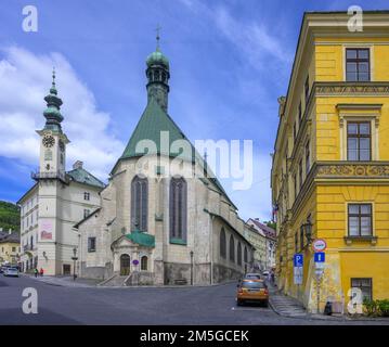 Kirche und Rathaus, Banska Stiavnica, Banskobystricky kraj, Slowakei Stockfoto