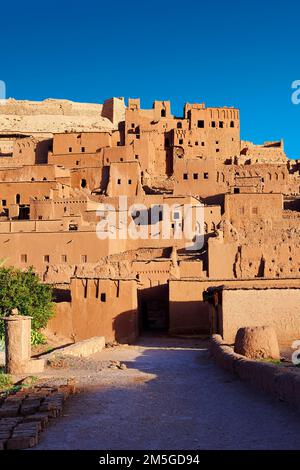 Adobe-Gebäude der Berber Ksar oder befestigte Dorf von Ait Benhaddou, Sous-Massa-Dra-Marokko Stockfoto