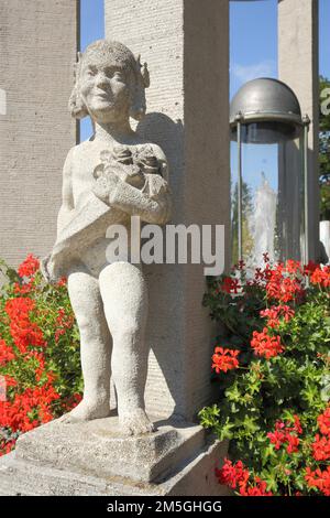 Details mit der türkei und Wasserstrahl am Brunnen und der Mineralquelle in den Kurgärten von Bad Vilbel, Hessen Stockfoto