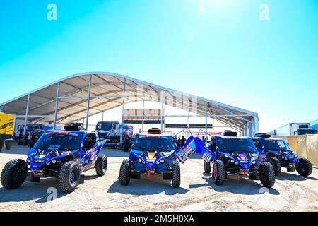307 322 ALKUWARI Fahad Ahmed (qat), LUCCHESE Manuel (ita), X-RAID Yamaha Supported Team-311 LIPAROTI Camelia (ita), BLANCO GARCIA Xavier (SPA), X-RAID C.A.T Racing, Yamaha, SSV -321 ALKUWARI Fahad Ahmed (Qat), BLANCO GARCIA Xavier (SPA), Team X-l, LUCACCHESE, Yamaha (unterstützt), Team L-RAID (Team L, LUCACCHESE, Team L-L, LUCACCHESE, Team (unterstützt), Team (LUCACCHESE, Team L-l), LUCACCHESE, Team (unterstützt), Team Yamaha, SSV, Action, Yamaha, SSV, Action during the Dakar 2023’s Administrative and Technical Accounineering, 28.-30. Dezember 2022 at Sea Camp near Yanbu, Saudi Arabia – Photo Eric Vargiolu / DPPI Stockfoto
