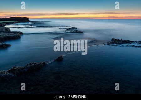 Sonnenaufgang am Cabo de Las Huertas, Alicante, Spanien Stockfoto