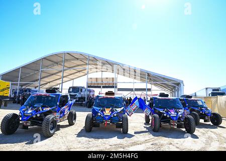 307 322 ALKUWARI Fahad Ahmed (qat), LUCCHESE Manuel (ita), X-RAID Yamaha Supported Team-311 LIPAROTI Camelia (ita), BLANCO GARCIA Xavier (SPA), X-RAID C.A.T Racing, Yamaha, SSV -321 ALKUWARI Fahad Ahmed (Qat), BLANCO GARCIA Xavier (SPA), Team X-l, LUCACCHESE, Yamaha (unterstützt), Team L-RAID (Team L, LUCACCHESE, Team L-L, LUCACCHESE, Team (unterstützt), Team (LUCACCHESE, Team L-l), LUCACCHESE, Team (unterstützt), Team Yamaha, SSV, Action, Yamaha, SSV, Action during the Dakar 2023âs Administrative and Technical Accounineering, vom 28. Bis 30. Dezember 2022 im Sea Camp bei Yanbu, Saudi-Arabien – Foto: Eric Vargiolu/DPPI/LiveMedia Stockfoto