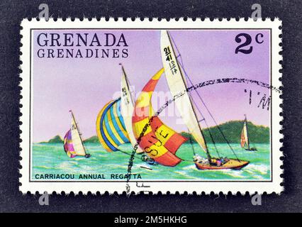 von Grenada gedruckte briefmarke, die Carriacou jährliche Regata zeigt, circa 1975. Stockfoto