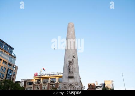 Niederlande, Amsterdam, Sommer 2021. Darstellung des Tourismus und des Alltags in Amsterdam, Niederlande, während der Sommerferien. Foto von M Stockfoto