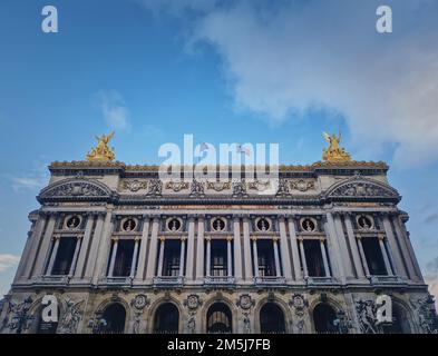 Opera Garnier Palais von Paris, Frankreich. Blick auf die Fassade der National Music Academy Stockfoto