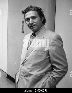 Fotograf Tony Vaccaro, im Büro DES LOOK Magazine, 1969 Stockfoto