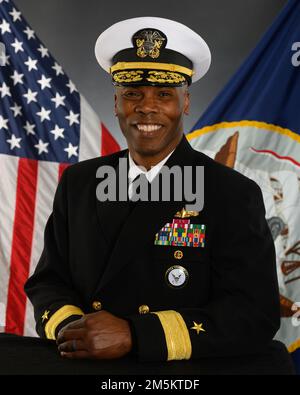 MILLINGTON, Tennessee (23. März 2022) - Offizielles Portrait von Rear ADM. Alexis „Lex“ Walker, Commander, Marine Recruiting Command. Stockfoto