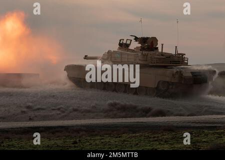 Das 2-116. Combined Arms Bataillon der Idaho Army National Guard war in den letzten Märztagen im Orchard Combat Training Center auf dem Feld. Die Soldaten der B Company, 2-166. CAB befinden sich in der letzten Phase der Vorbereitung auf einen bevorstehenden Einsatz zur Unterstützung der Operation Spartan Shield. Stockfoto