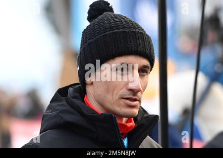 Ex-Skispringer und Eurosport-Skisprungexperte Martin SCHMITT. Einzelbild, abgeschnittenes Einzelmotiv, Hochformat, Hochformat. Skispringen, 71. International Four Hills Tournament 2022/23, Eröffnungsveranstaltung in Oberstdorf, Qualifikation am 28. Dezember 2022. AUDI ARENA. ? Stockfoto