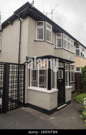 Mendips 251 Menlove Avenue das Kinderheim von John Lennon in Woolton in Liverpool Stockfoto