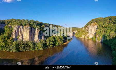 Luftaufnahme, Donaudurchbruch, auch Weltenburg schmal, die Donau geht ihren Weg in einer engen Schlucht durch das harte Kalksteinplateau des Obers Stockfoto