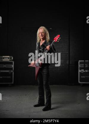 K.K. Downing, fotografiert in KK's Steel Mill, Woverhampton. Stockfoto