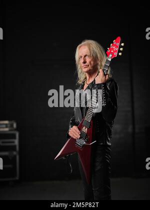 K.K. Downing, fotografiert in KK's Steel Mill, Woverhampton. Stockfoto