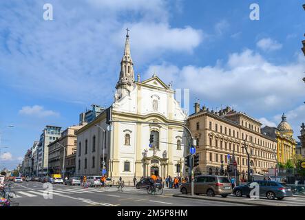 Budapest, Ungarn. Innenstadtkirche der Franziskaner Stockfoto