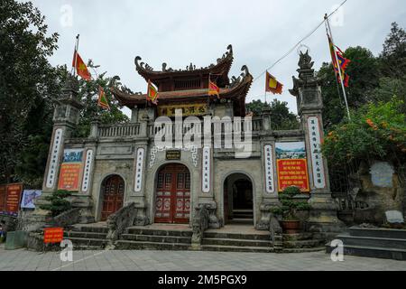 BAC Ha, Vietnam - 17. Dezember 2022: BAC Ha Tempel in der Provinz Lao Cai, Vietnam. Stockfoto