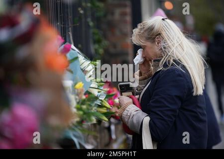 Vor dem Haus von Dame Vivienne Westwood in London, die Modedesignerin, ist im Alter von 81 Jahren gestorben. Foto: Freitag, 30. Dezember 2022. Stockfoto