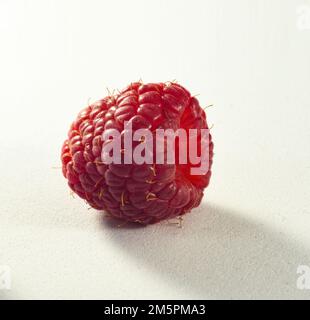 Himbeeren und Heidelbeeren Stockfoto