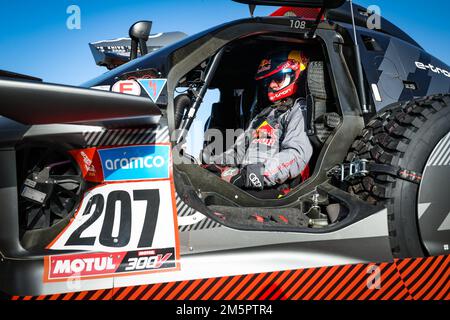 SAINZ Carlos (SPA), Team Audi Sport, Audi RS Q e-tron E2, Auto, Portrait während des Privattests des Dakar 2023, vom 28. Bis 29. Dezember 2022 in der Nähe von Yanbu, Saudi-Arabien - Photo Florent Gooden / DPPI Stockfoto