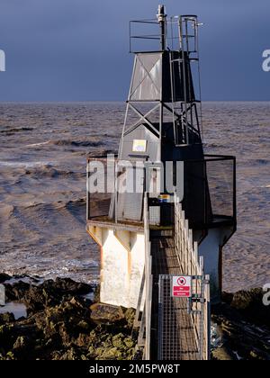 Der Leuchtturm bei Battery Point, Portishead, North Somerset. Ursprünglich der Standort eines elisabethanischen Wachturms Stockfoto