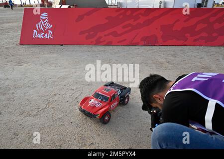 Yanbu, Saudi-Arabien. 30. Dezember 2022. Während der administrativen und technischen Prüfung des Dakar 2023 vom 28. Bis 30. Dezember 2022 im Sea Camp bei Yanbu, Saudi-Arabien - Photo Gigi Soldano / DPPI Credit: DPPI Media/Alamy Live News Stockfoto