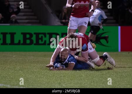 Manchester, Großbritannien. 30. Dezember 2022. Probier Sale *** während des Gallagher Premiership Rugby-Spiels zwischen Sale Sharks und Leicester Tigers am 30. Dezember 2022 im AJ Bell Stadium in Manchester. Foto von Simon Hall. Nur redaktionelle Verwendung, Lizenz für kommerzielle Verwendung erforderlich. Keine Verwendung bei Wetten, Spielen oder Veröffentlichungen von Clubs/Ligen/Spielern. Kredit: UK Sports Pics Ltd/Alamy Live News Kredit: UK Sports Pics Ltd/Alamy Live News Stockfoto