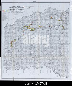 Karte der Choctaw Nation, Indianergebiet. Getrennt von einem Dokument des US-Repräsentantenhauses in der Serie des US-Kongresses (Serial Set 4459 H.Doc.5/4), auf Seite 164: Jahresberichte des Innenministeriums für das am 30. Juni 1902 endende Geschäftsjahr. Indische Angelegenheiten, Teil II Washington: Government Printing Office, 1903. Basiskarte von 1900. Am oberen Rand: Anhang „A“. Enthält Schlüssel für Unternehmen, die Leasingverhältnisse besitzen, sowie die Anzahl der Leasingverhältnisse der einzelnen Unternehmen. Karte der Choctaw Nation im späten Südosten von Oklahoma, farbig als „genehmigt“ gekennzeichnet Stockfoto