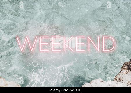 Wochenend-Pink-Neon-Wort-Vektortypographie Stock Vektor