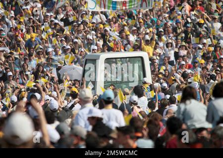 Venedig, Italien. 09. Mai 2011. Päpstlicher Besuch von Papst Benedikt XVI in Venedig 07-08. Mai 2011 Kredit: Unabhängige Fotoagentur/Alamy Live News Stockfoto